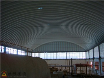 什么是無梁金屬拱形屋面？